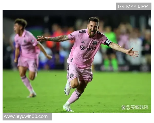 现役射手榜前十揭晓C罗梅西莱万领衔苏牙破600球内马尔跻身第十