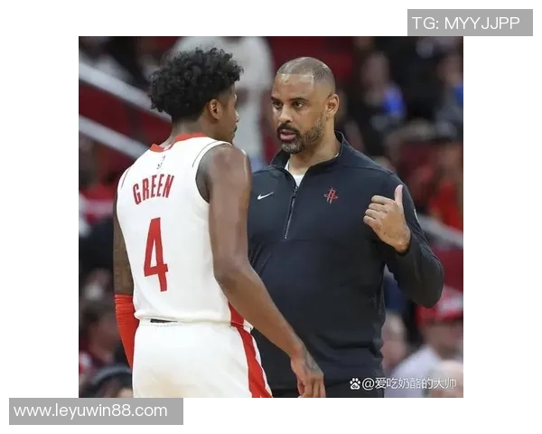 乌度卡谈球队表现与KD融入后的新目标追求