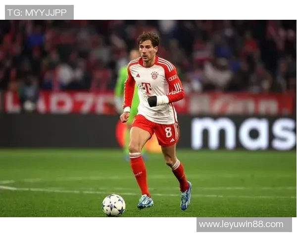 格雷茨卡社交媒体清空踢球照片引发离队猜测与近期辱骂回应